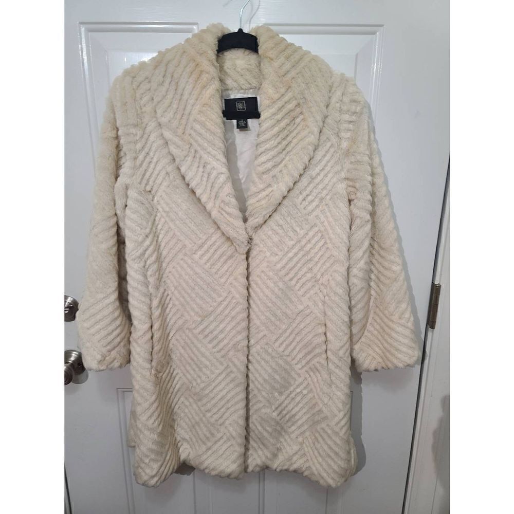 Alpine Studio Mid Length white Faux Fur Coat RN 15101 Sz S Valentines